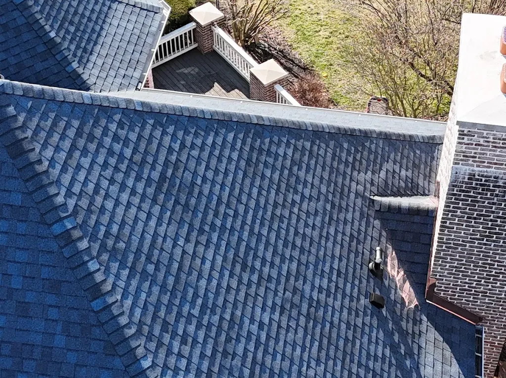 Trusted roofing contractor in Hamilton County, IN providing expert roof installations