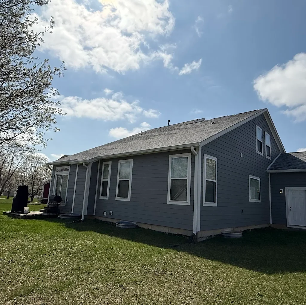 Local roofing contractor near me in Madison County, IN serving homes and businesses